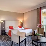 Hotel Logis Hotels- Et Restaurant Domaine De Fompeyre 3*