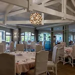 Logis Hotels- Et Restaurant Domaine De Fompeyre 3*