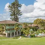 Logis Hotels- Et Restaurant Domaine De Fompeyre فندق