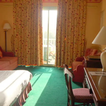 Logis Hotels- Et Restaurant Domaine De Fompeyre 3* Bazas