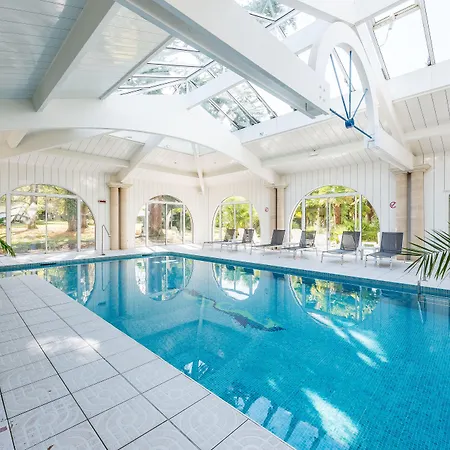 Logis Hotels- Et Restaurant Domaine De Fompeyre Bazas