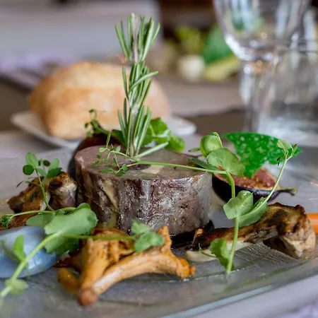 Logis Hotels- Et Restaurant Domaine De Fompeyre 3* Bazas