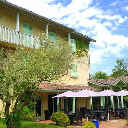 Hotel Logis Hotels- Et Restaurant Domaine De Fompeyre