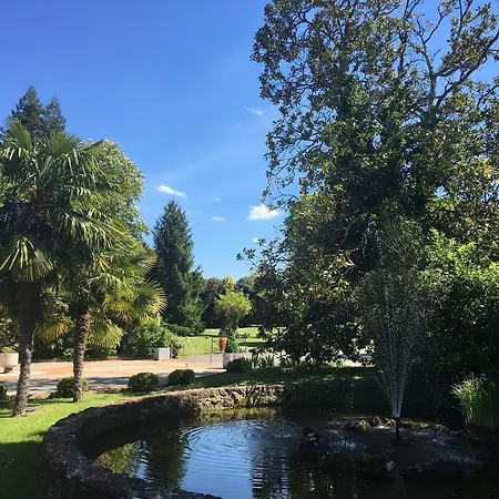 Logis Hotels- Et Restaurant Domaine De Fompeyre Hotel 3*