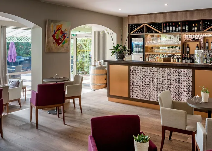 Domaine De Fompeyre Hotel Bazas