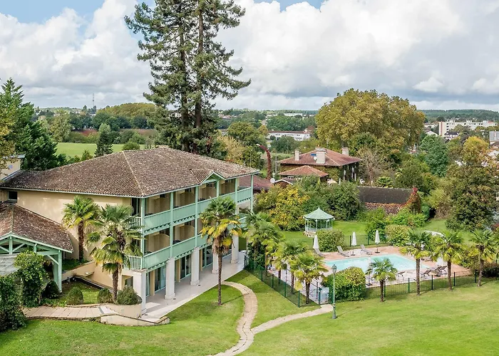 Domaine De Fompeyre Hotel Bazas